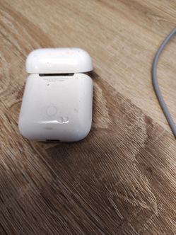 Apple AirPods Charging Case Only
