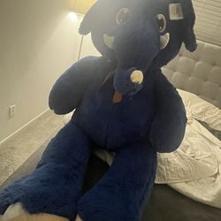 giant carnival elephant 