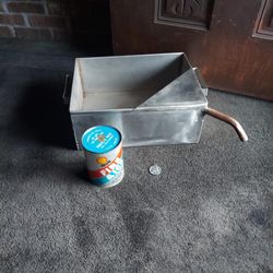 Oil Drain pan/1 Qt.oil