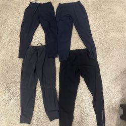 Lululemon Men’s Small Joggers