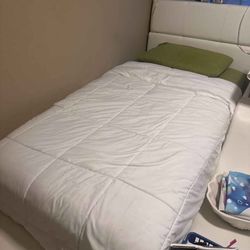 Leather Twin Bedroom Set