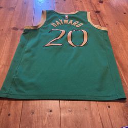 Gordon Haywards Boston Celtics youth large jersey