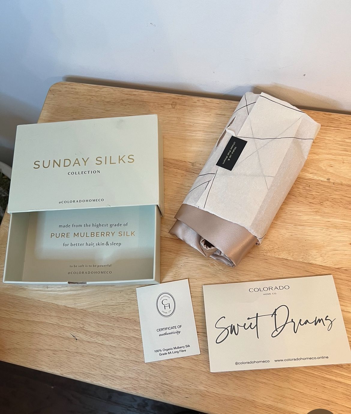 SUNDAYSILKS™ PREMIUM Silk Pillow Cases | 100% Mulberry Silk Pillowcase, All Sides Real 22 Momme Grade 6A Silk, Standard Queen, Silk Pillow Case  Quant