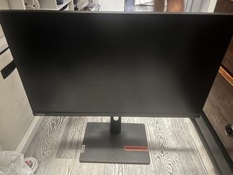 Lenovo ThinkVision Monitors + ThinkPad Docking Station – Like New