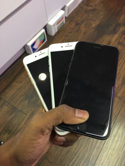 iPhone 8 64GB Factory Unlocked Excellent Condition With Free Charger