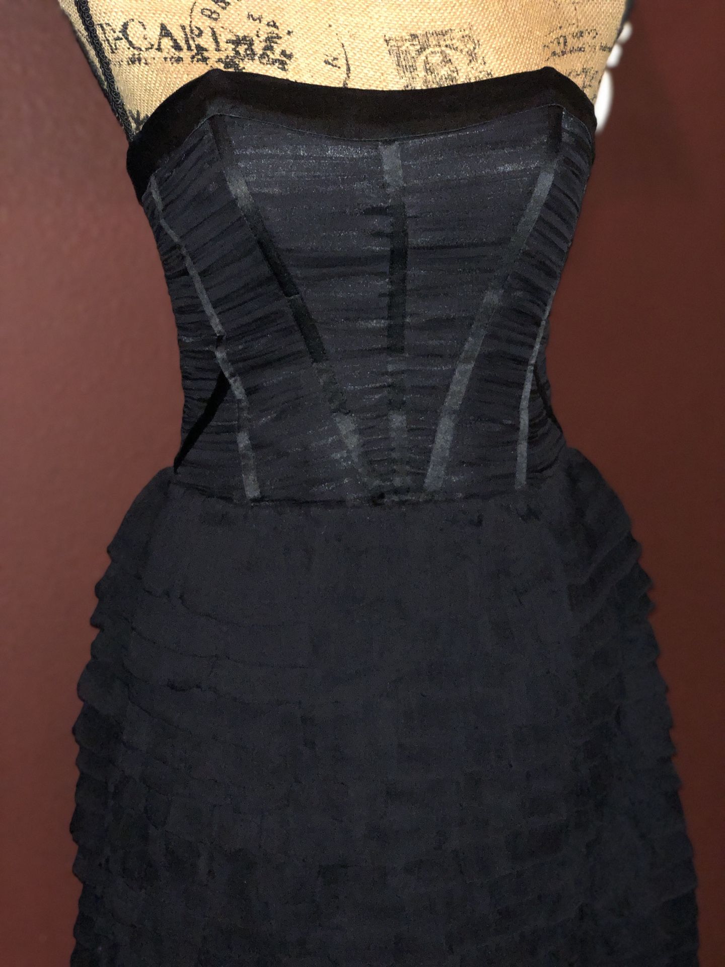 BeBe Women's Strapless Dress Color: Black Size: small