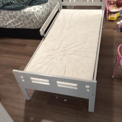 Children's bed