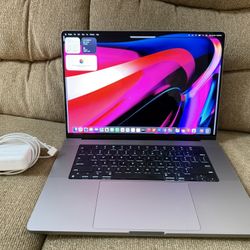 2021/2022 MacBook Pro 16” , M1 Pro ,16gb Ram, 1TB  SSD,fast, 65 Cycles Only,Great