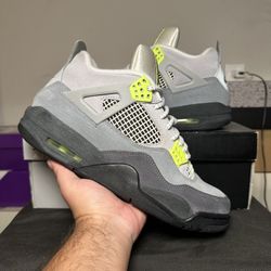 Jordan 4 Neon 