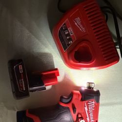 milwaukee impact driver set 
