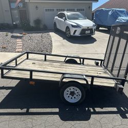 Trailer*****5X8  Flatbed With Sides/Ramp/Spare Tire/Jack