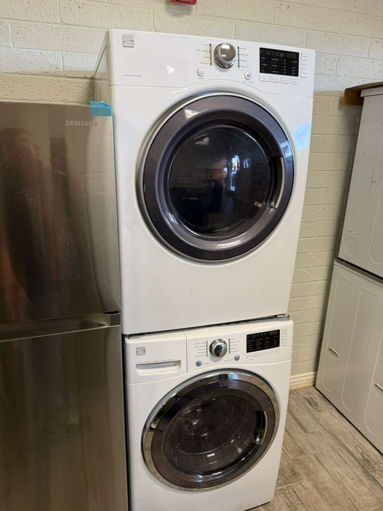 Kenmore elite washer and dryer set electric with warranty