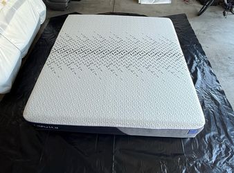 King Nectar LUXE Memory Foam Mattress *delivery*