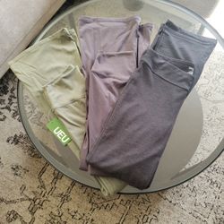 Brand new ladies size small leggings