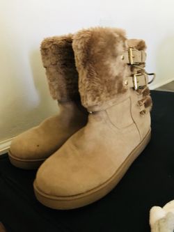 Guess boots