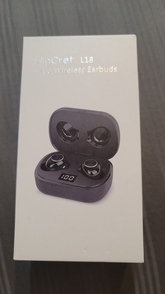 Wireless earbuds