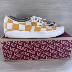 Vans Comfycush Lace Up Yellow/Blue Checkered Men’s Sneakers Size 11.5