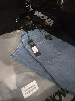 Fashion Nova jeans 👖