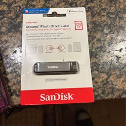 SanDisk 128GB IXpand Flash Drive Luxe for iPhone and USB Type C Devices - SDIX70N -128G-GN6NE