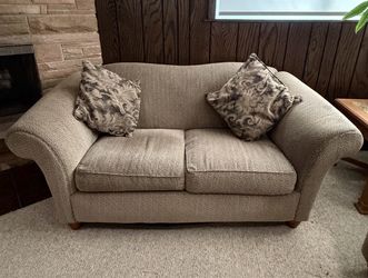Couch FREE