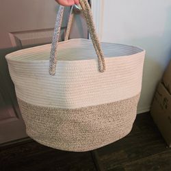 Large Basket 