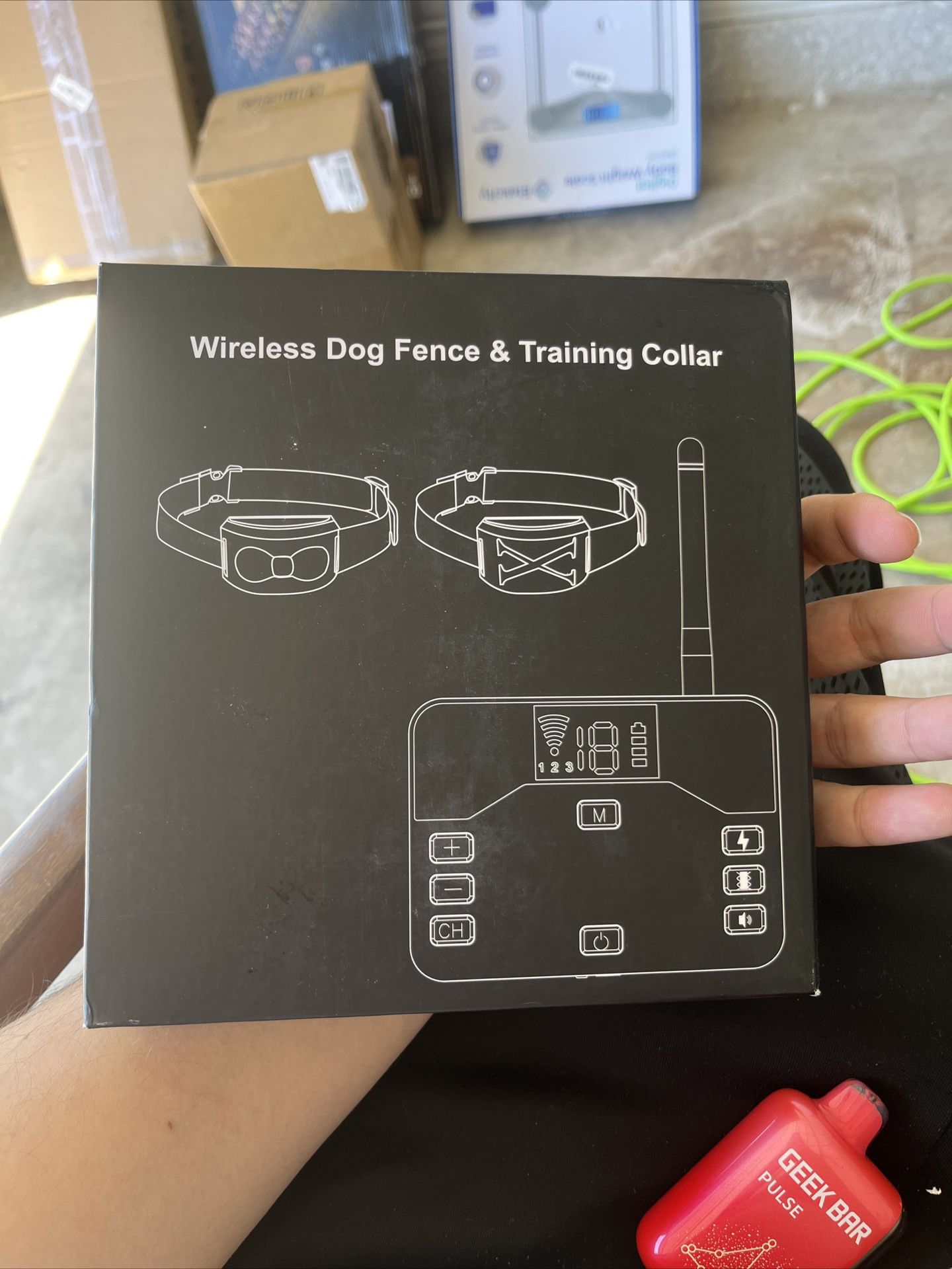 Wireless Dog Fence, 2-in-1 Electric Dog Fence System for 2 Dogs with Training Collar & Remote, IP65