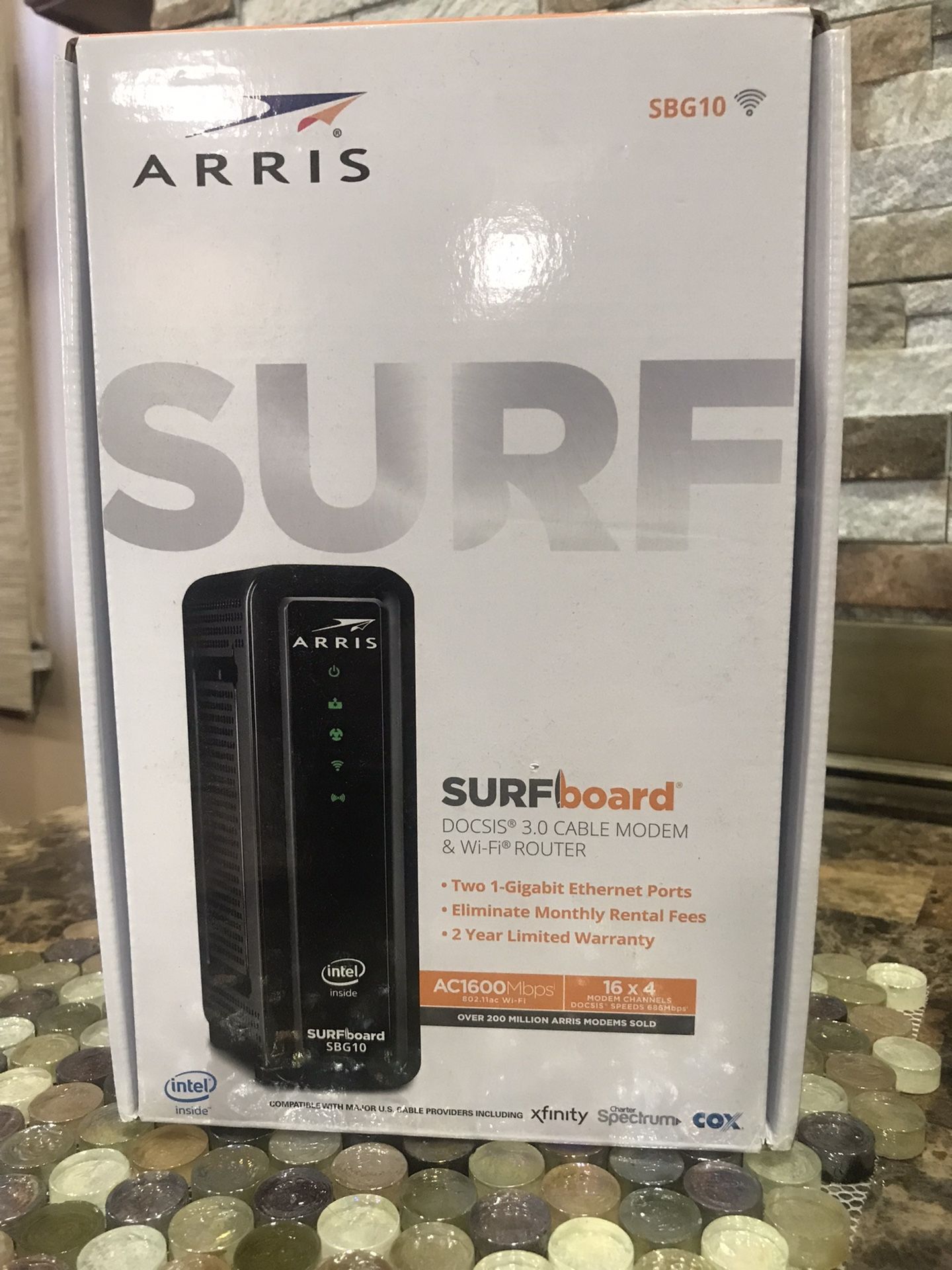 SURFboard Docsis 3.0 Cable Modem & Wifi Router