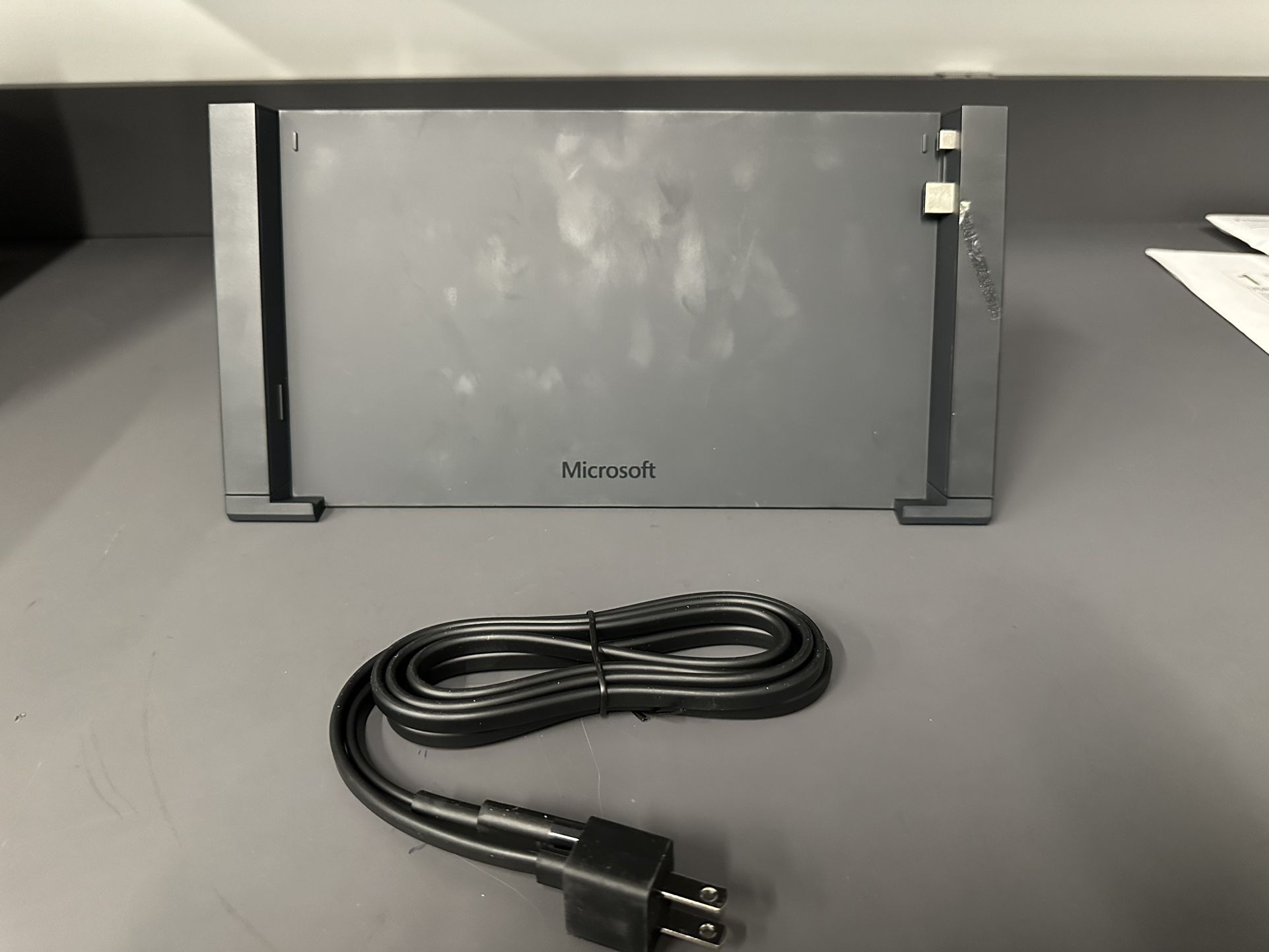 PRICE IS FIRM! NEW! New Microsoft Surface 3 Model 1672 Docking Station