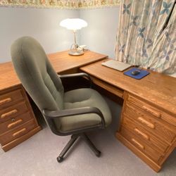 Office Desk E we’re it’s A Chair