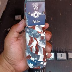 Hair Clipper Oster Classic 76 American Flag Edition 