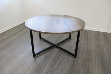 Round Coffee Table 31.5”