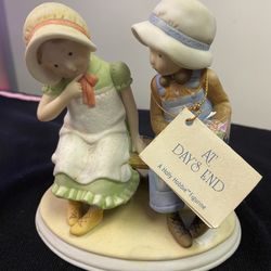 Holly Hobbie Minatures Collection