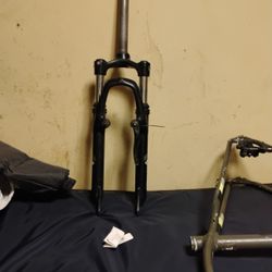 Suntour Airshock Forks