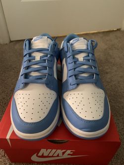 DS Nike Dunk UNC Size 10