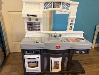 Step2 Kids Play Kitchen