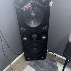 “QFX Dual 12″ Bluetooth Party Speaker w/ Remote & LED Lights – Powerful Bass, Excellent Condition