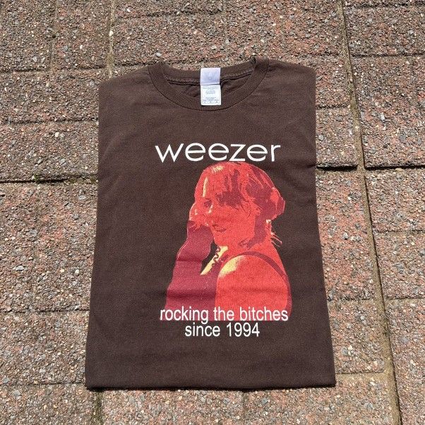 Weezer Vintage Band Shirt 