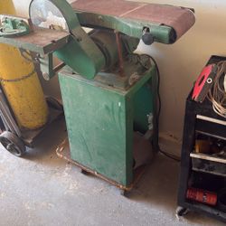 Belt Sander 