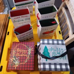 Set Of 9 Christmas Gift Or Craft Boxes
