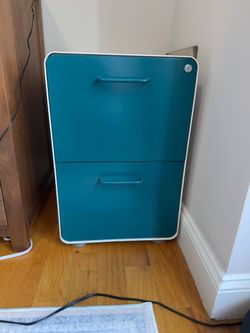 Filing cabinet - Container Store
