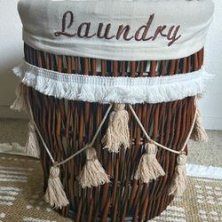 Large Rattan Wicker Storage Laundry Basket 