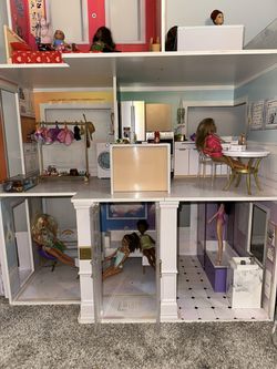  Rainbow High House – 3-Story Wood Doll House (4-Ft Tall & 3-Ft  Wide), Fully Furnished Fashion Dollhouse, Working Hot Tub, Shower,  Elevator, 50+ Accessories, Gift Toy for Kids Ages 6 7