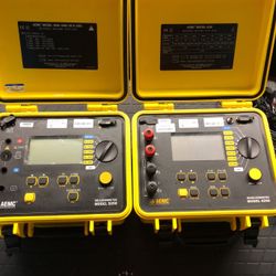 Micro-ohmmeter 6250  Modélelo 5050 Meg ohmmeter 