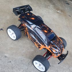 Traxxas Erevo 1/16 Vxl 4wd Brushless RC Car