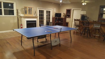 TENNIS TABLE. BRAND NEW