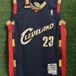 LEBRON JAMES CLEVELAND CAVALIERS MITCHELL & NESS JERSEY BRAND NEW WITH TAGS SIZES MEDIUM, LARGE AND XL AVAILABLE