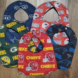 NFL Football Baby Bib Chiefs, Ravens, Packers, Bills, Eagles, Raiders, 49ers, Chargers, Rams,Cowboys, Patriots,