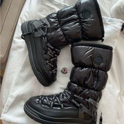 Moncler Snow Boots Size 40 