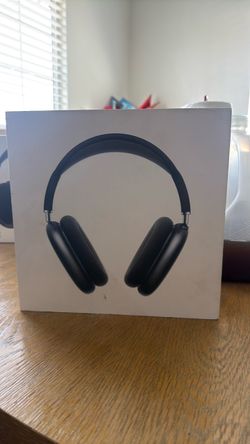 Apple AirPods Max Headphones