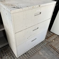 3 Drawer Lateral